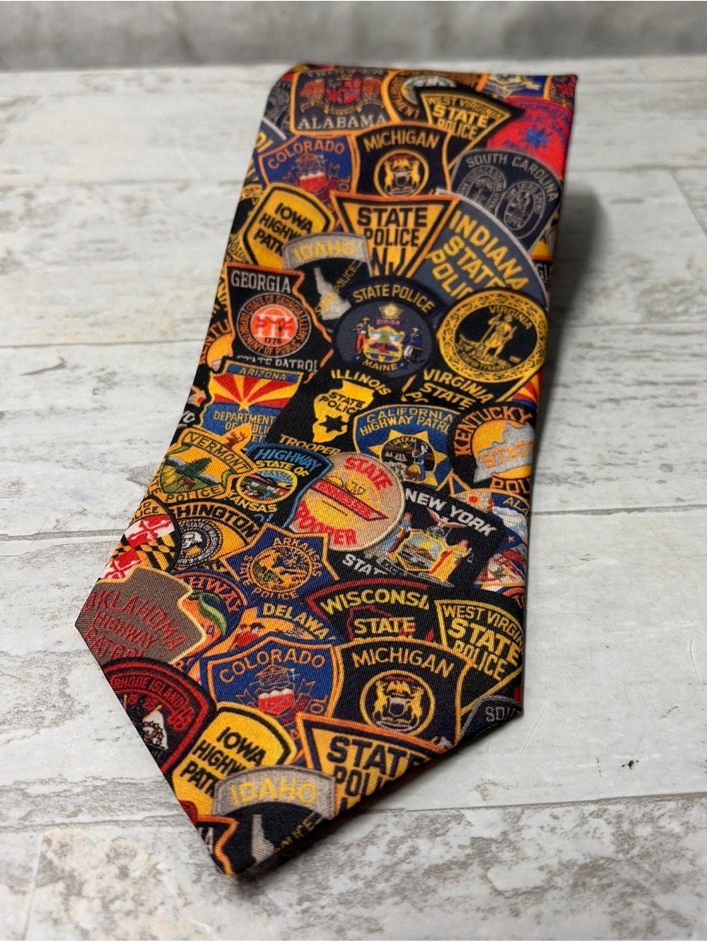 Ralph Marlin "State Police Patches" Stylish Neck Tie Made in USA Vtg. 1995